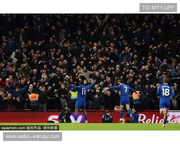 布伦特福德0-2诺丁汉森林，阿沃尼伊右路突破展单兵反击价值